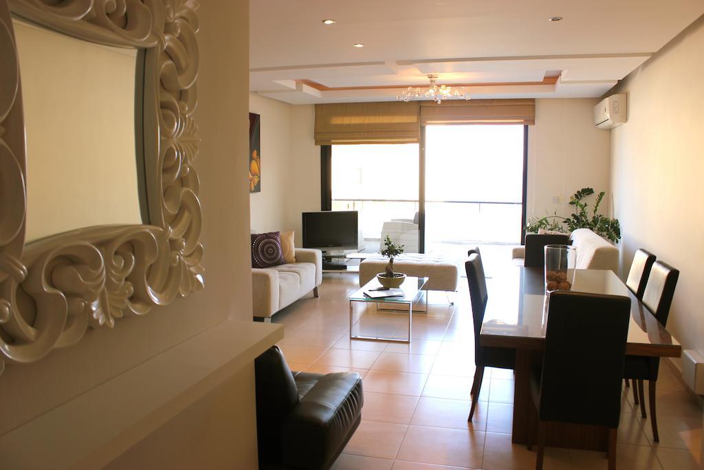 River Beach Apartments Lemesos Pokoj fotografie