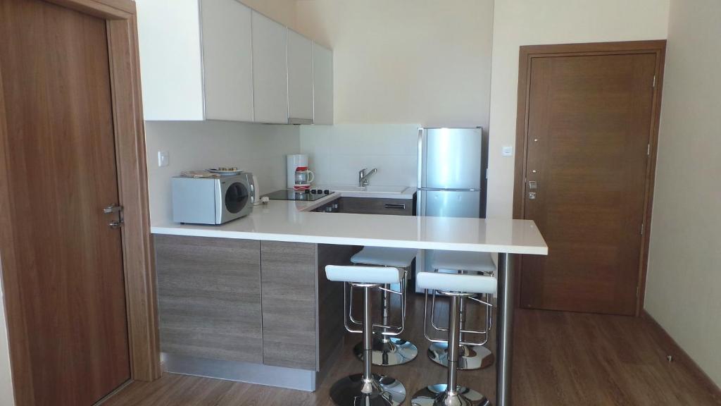 River Beach Apartments Lemesos Pokoj fotografie